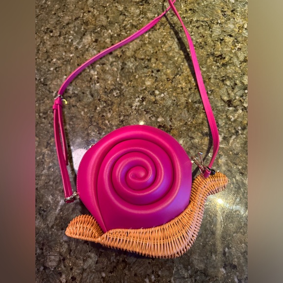 Kate Spade wicker snail crossbody bag - Picture 2 of 4
